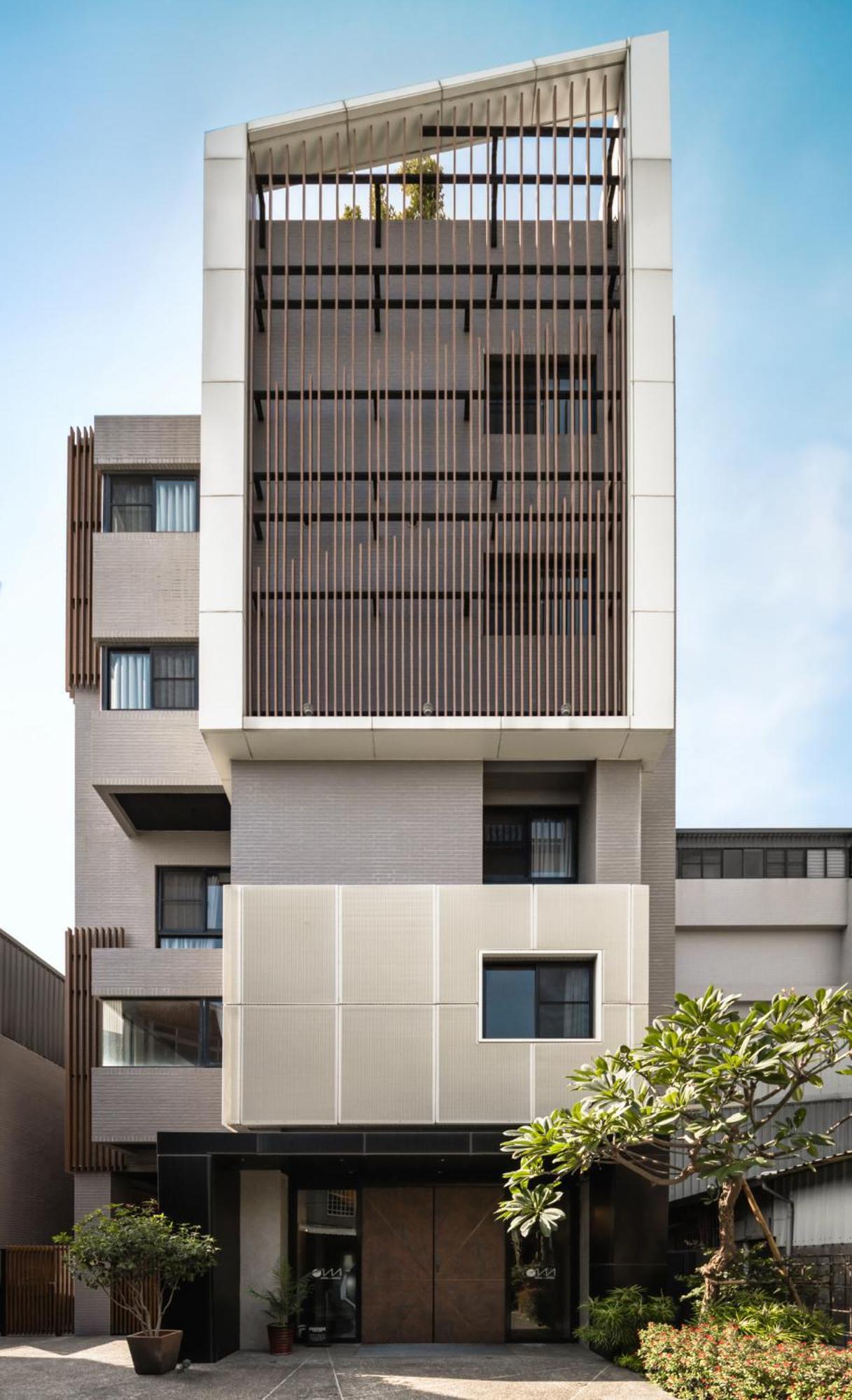 Hotel Leisure 台南行旅-巷弄潮旅 Exterior photo