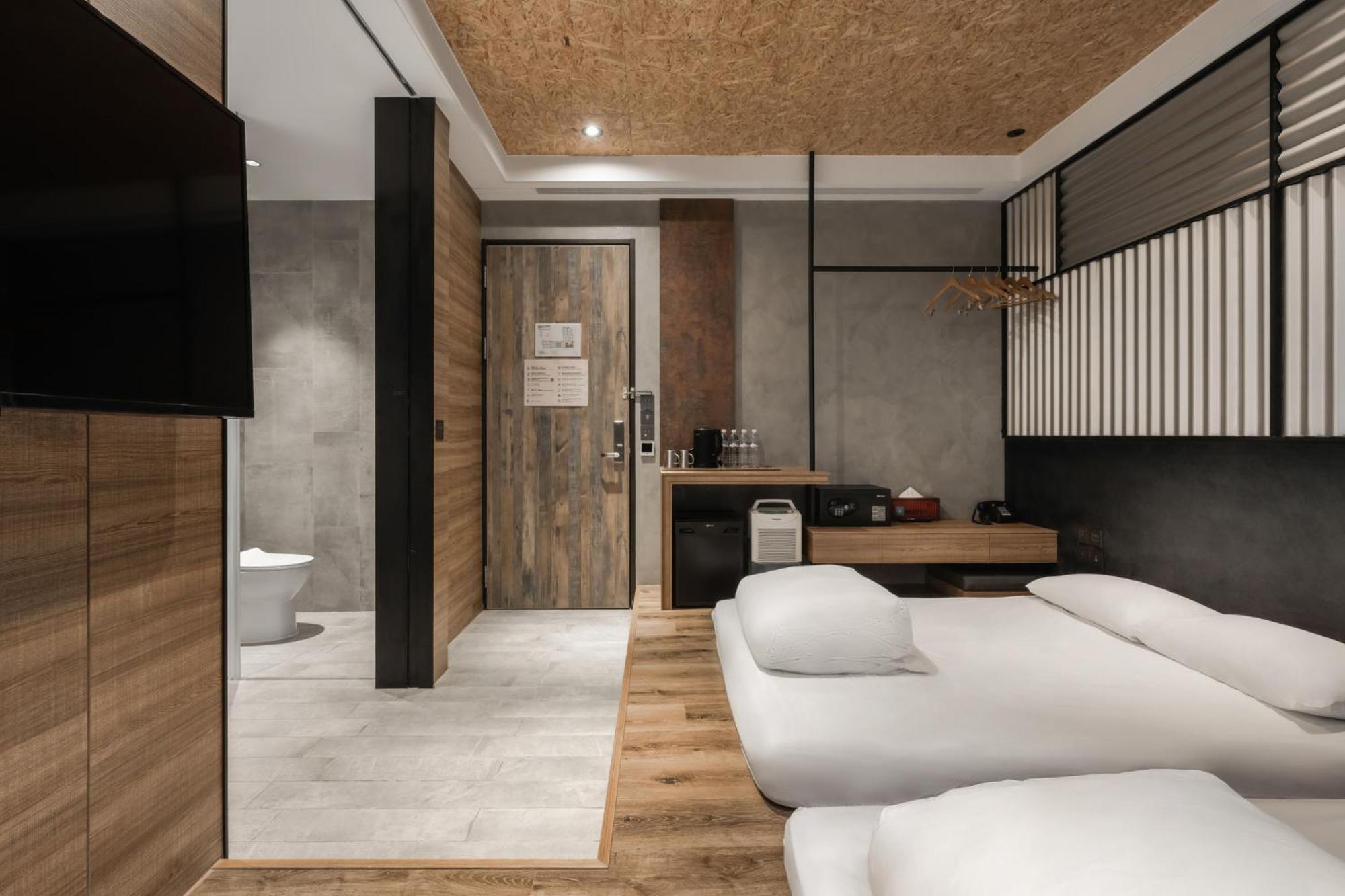 Hotel Leisure 台南行旅-巷弄潮旅 Exterior photo